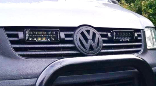 Kühlergrill Halter für Zusatzscheinwerfer - VW T5.1 Transporter